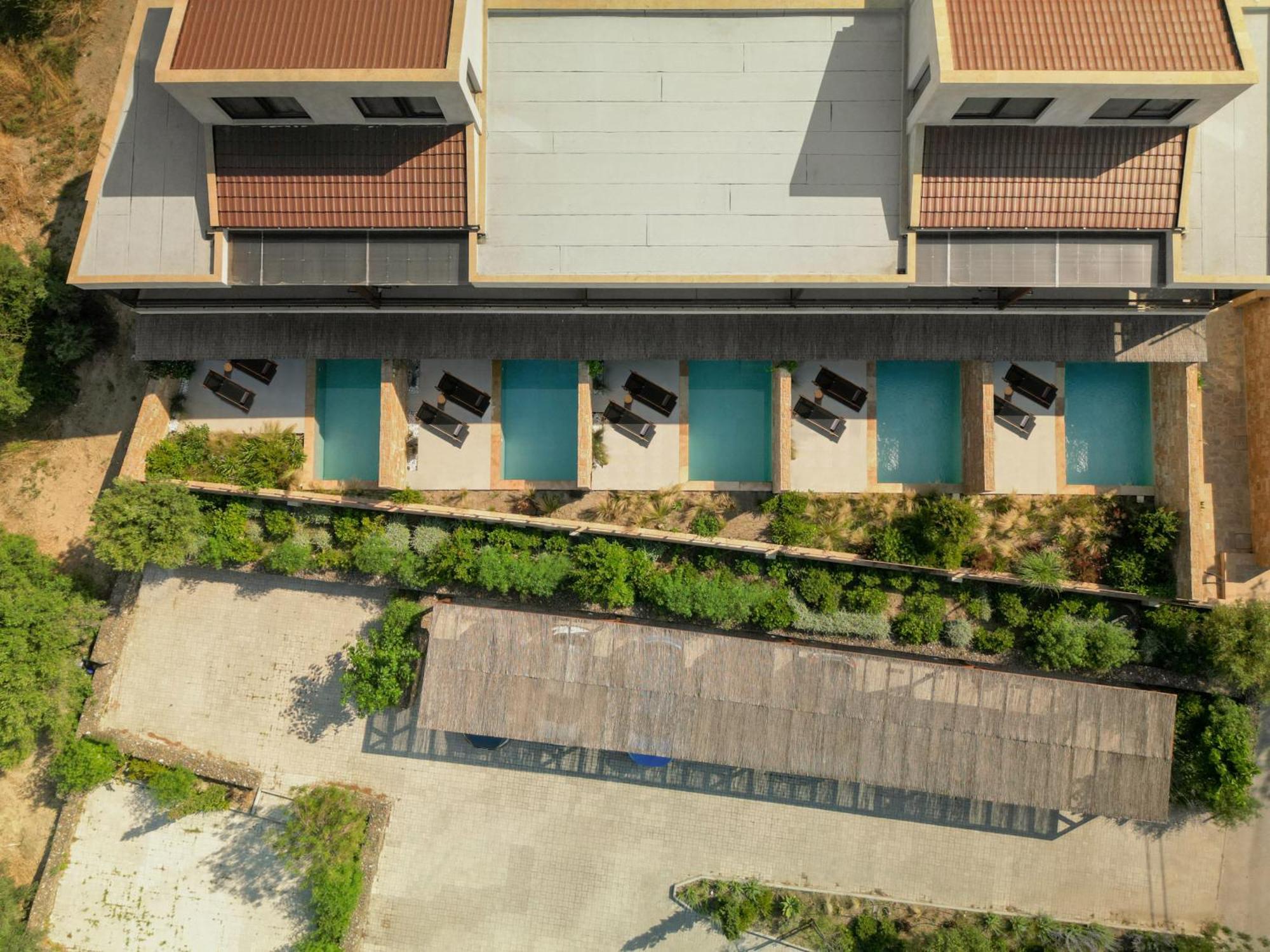 Pnoes Luxury Apart Otel *