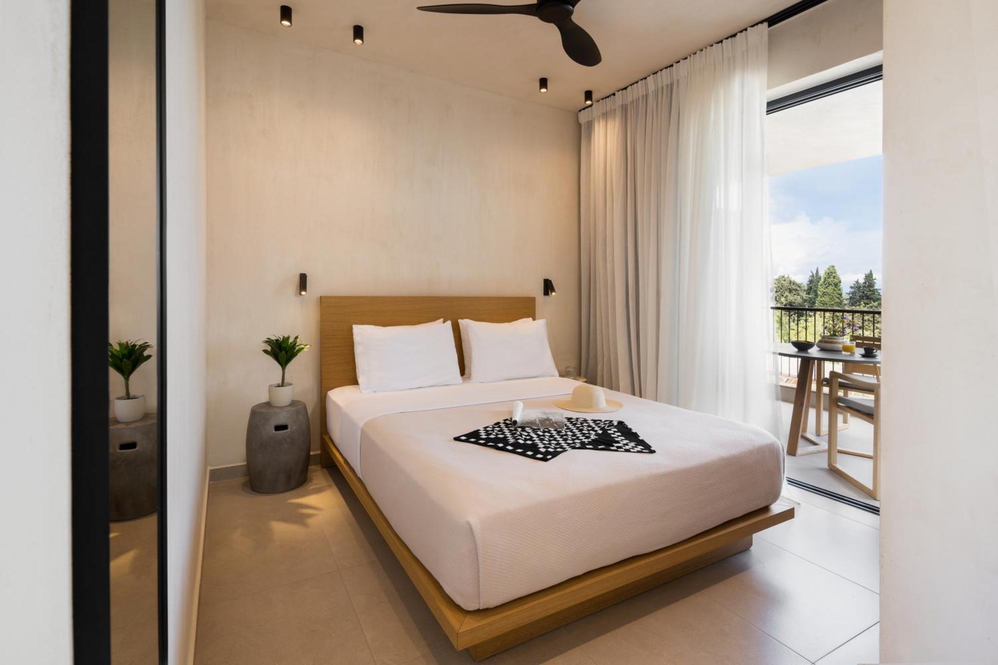 Aparthotel Pnoes Luxury Paliouri