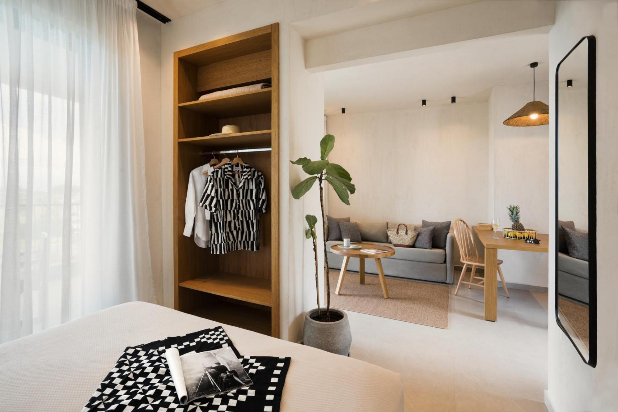 Pnoes Luxury Aparthotel *
