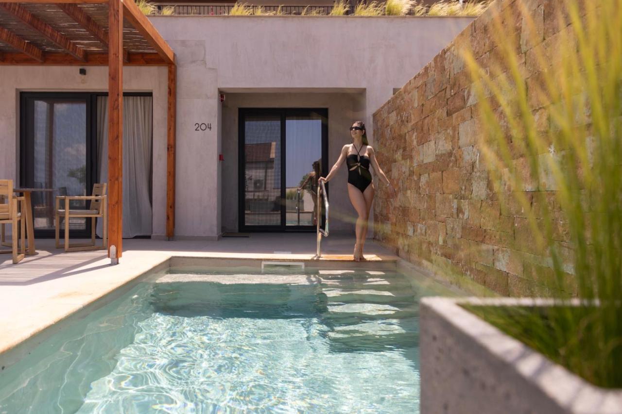 Aparthotel Pnoes Luxury Paliouri